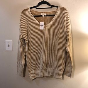 Beautiful Böhme Sweater!